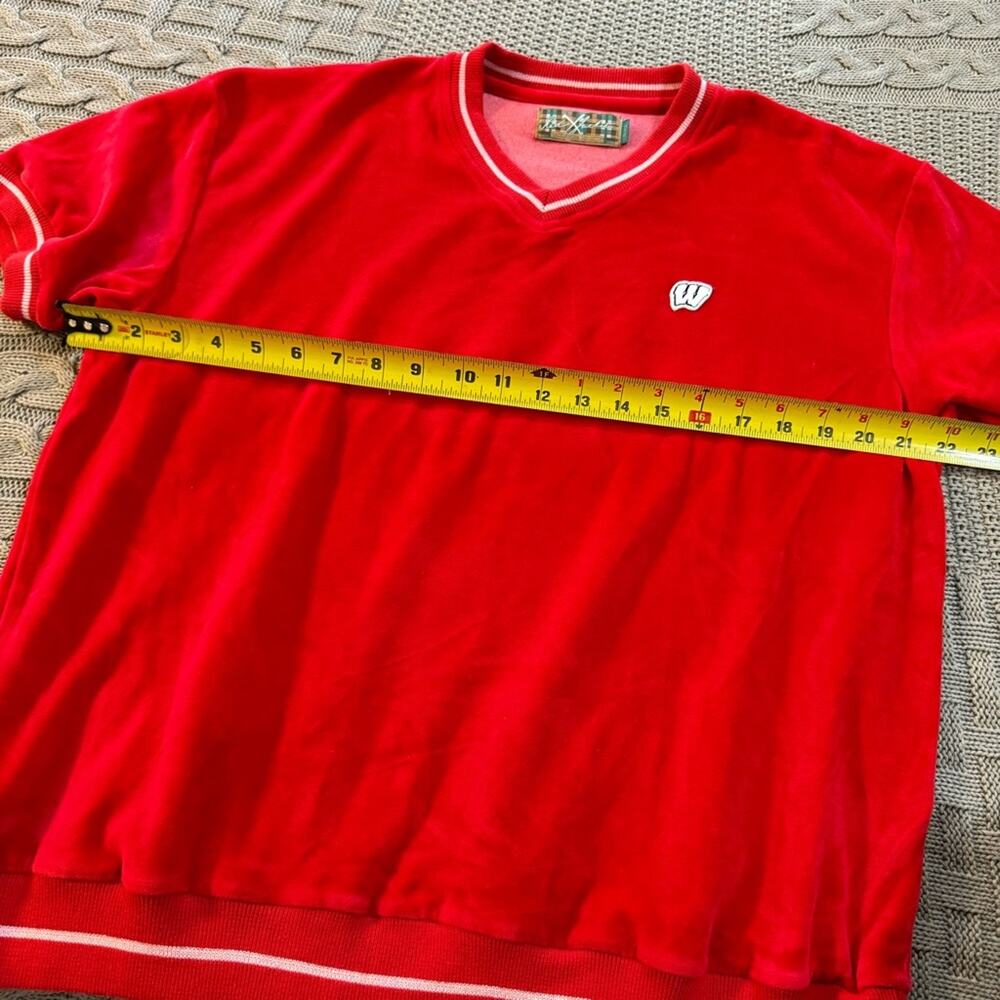 Red Jacket Wisconsin Badgers V Neck Short Sleeved Sweater ~ S/MD - Picture 6 of 11